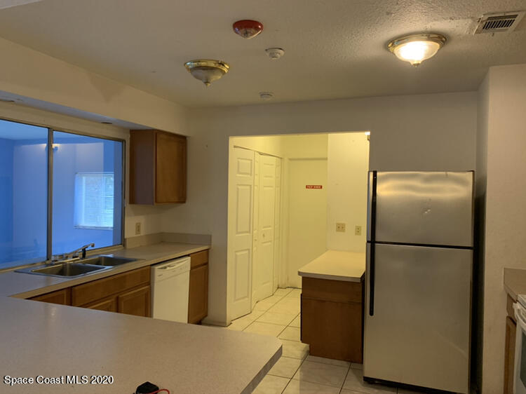 839 Chelsea Avenue Palm Bay, FL 32905 - Photo 5 of 17 IMG_5379