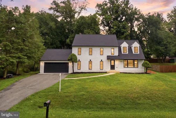 $959,900 | 16605 Cavalry Drive, Rockville, MD 20853
