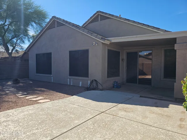 a house view with a outdoor space