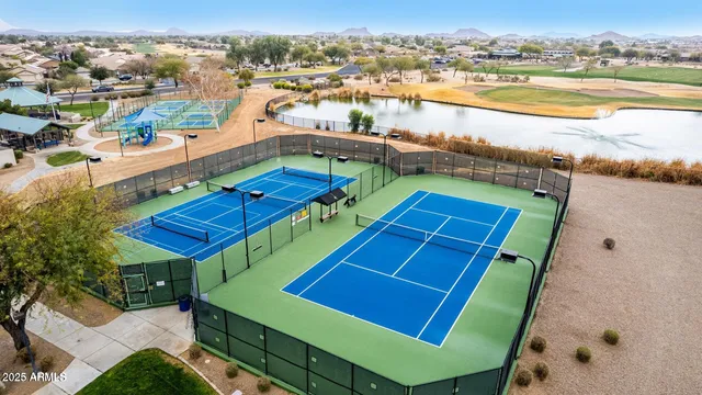 $1,825 | 30079 North Little Leaf Drive, San Tan Valley, AZ 85143