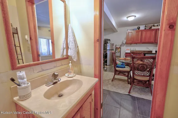 $249,900 | 98 South Lincoln Drive, Cairo, NY 12413