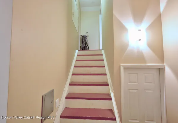 $249,900 | 98 South Lincoln Drive, Cairo, NY 12413