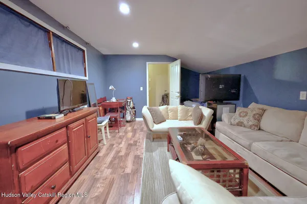 $249,900 | 98 South Lincoln Drive, Cairo, NY 12413