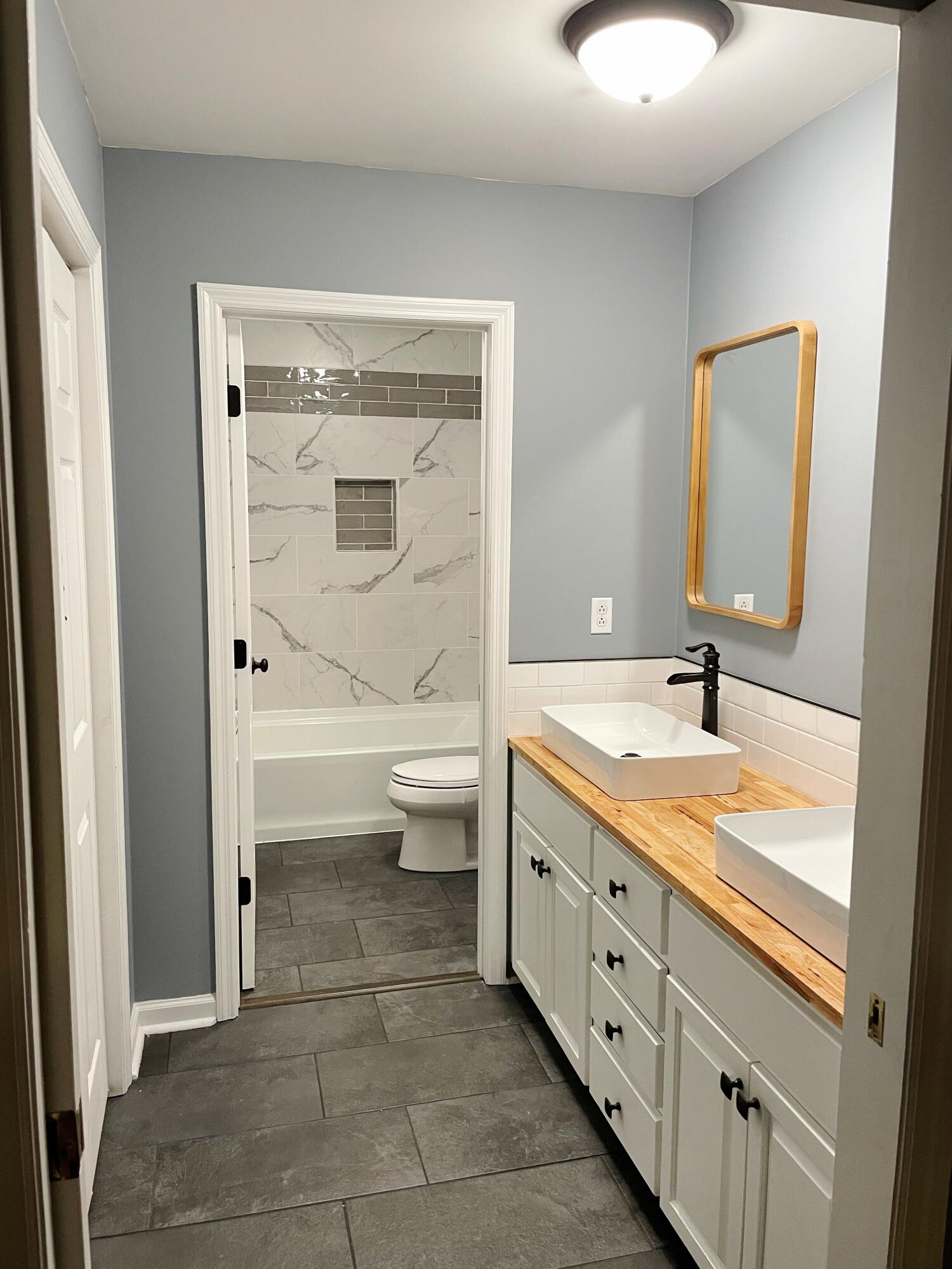75 Dogwood Circle Rock Spring, GA 30739 - Photo 7 of 20 master Bath