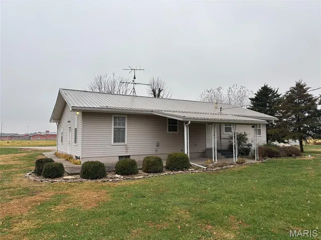 $249,500 | 1149 Highway 54, Vandalia, MO 63382