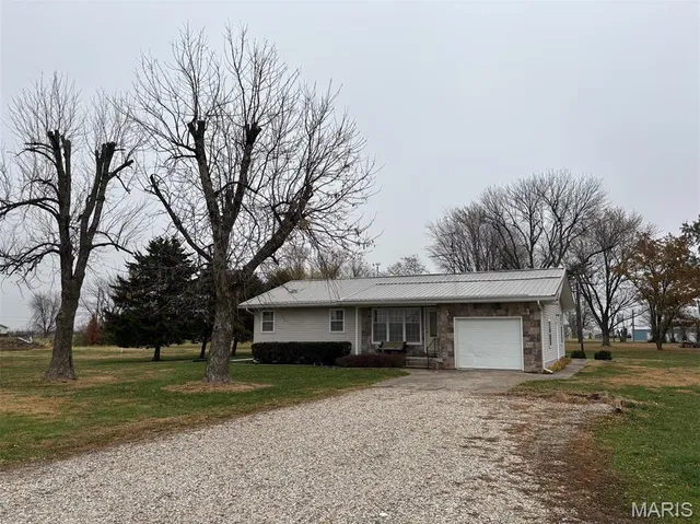 $249,500 | 1149 Highway 54, Vandalia, MO 63382