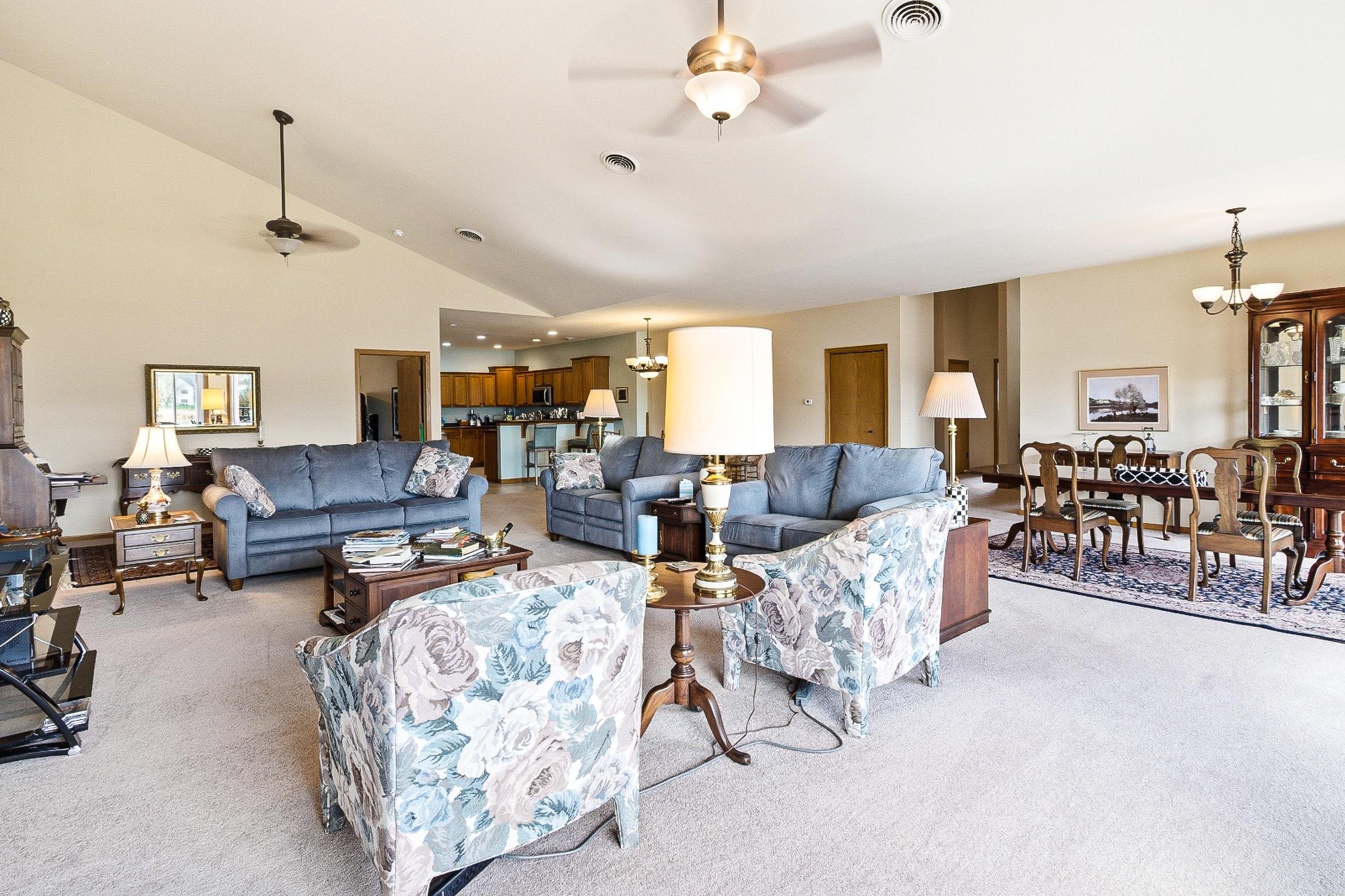 730 Cherokee Path Lake Mills, WI 53551 - Photo 20 of 33