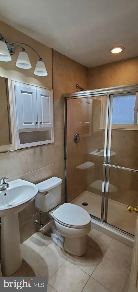 17 Candytuft Road Levittown, PA 19057 - Photo 9 of 21
