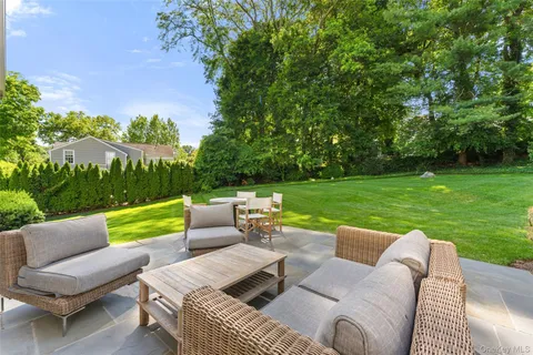 $2,995,000 | 57 Tisdale Road, Scarsdale, NY 10583