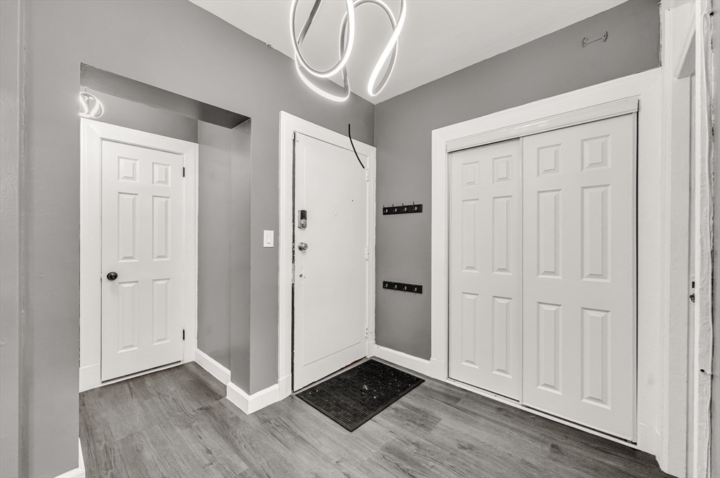 140 Chestnut Street, Unit 706 Springfield, MA 01103 - Photo 3 of 22
