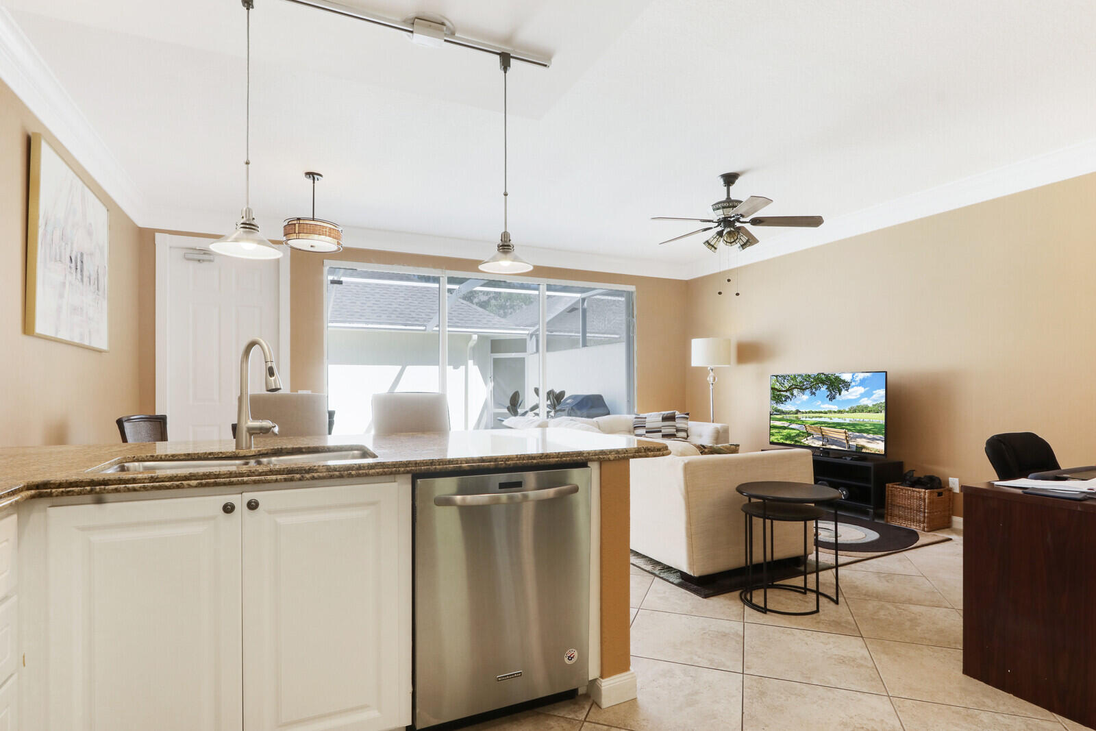 208 Murray Court Jupiter, FL 33458 - Photo 8 of 33 17_Image_17_mls