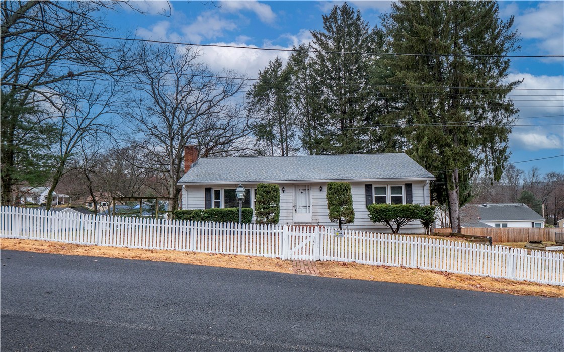 15 Ursula Road Smithfield, RI 02917 - Photo 1 of 32 Gallery Image 1