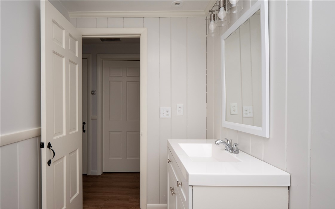 15 Ursula Road Smithfield, RI 02917 - Photo 17 of 32 Gallery Image 17