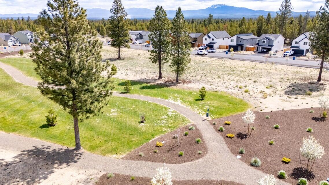 16639 Grey Pine Street La Pine, OR 97739 - Photo 17 of 21 park