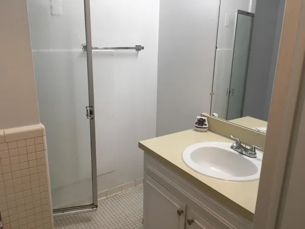 $1,550 | 444 North Fox Hills Drive, Unit 7, Bloomfield Hills, MI 48304