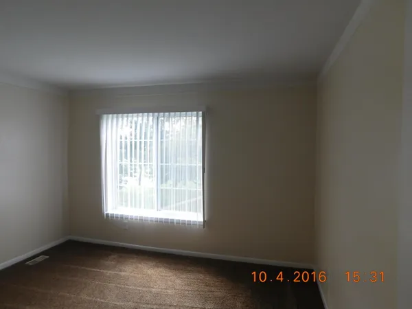 $1,550 | 444 North Fox Hills Drive, Unit 7, Bloomfield Hills, MI 48304