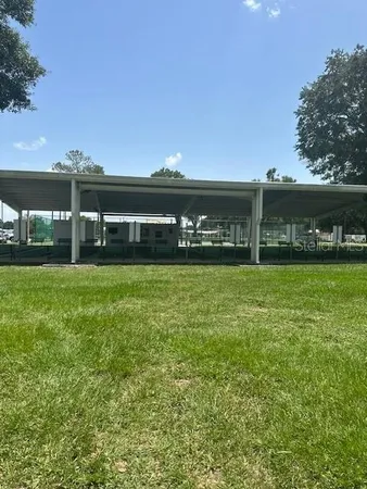 $2,200 | 6456 Presidential Circle, Zephyrhills, FL 33540