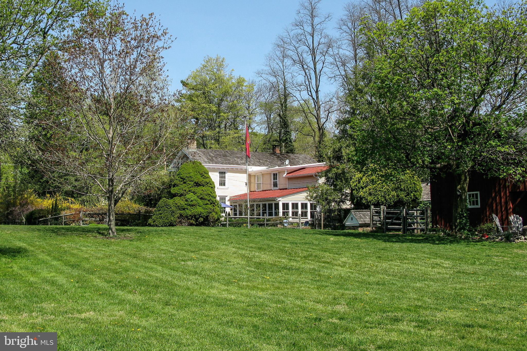 6588 Upper York Road New Hope, PA 18938 - Photo 4 of 45
