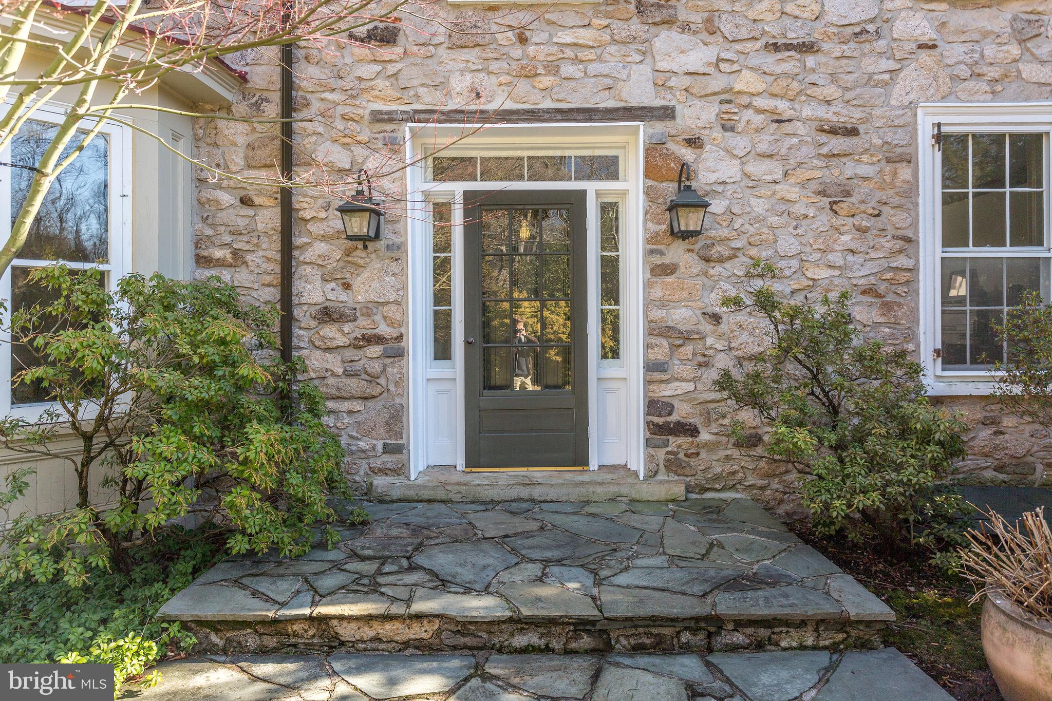 6588 Upper York Road New Hope, PA 18938 - Photo 7 of 45