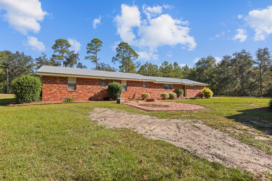 780 David Carter Road Baxley, GA 31513 - Photo 28 of 35
