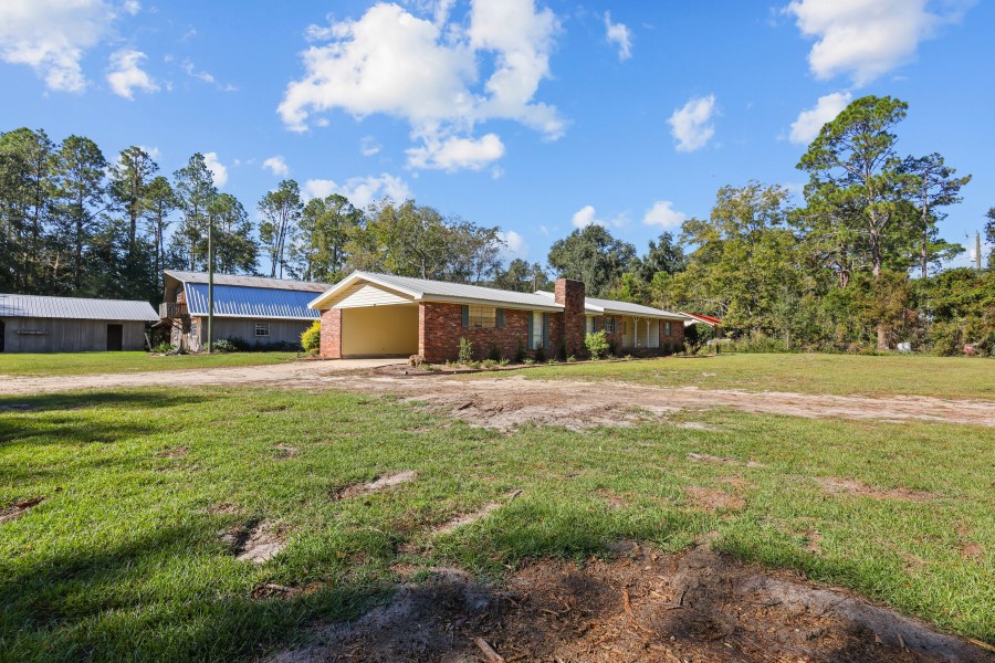 780 David Carter Road Baxley, GA 31513 - Photo 3 of 35