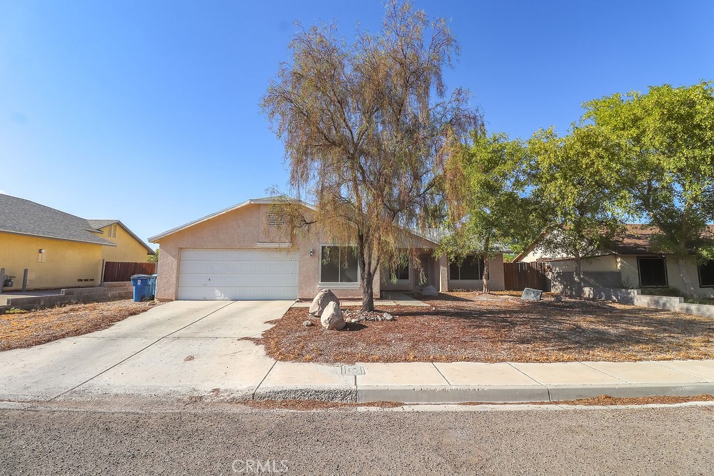 1330 Santa Fe Circle Needles, CA 92363 - Photo 1 of 28