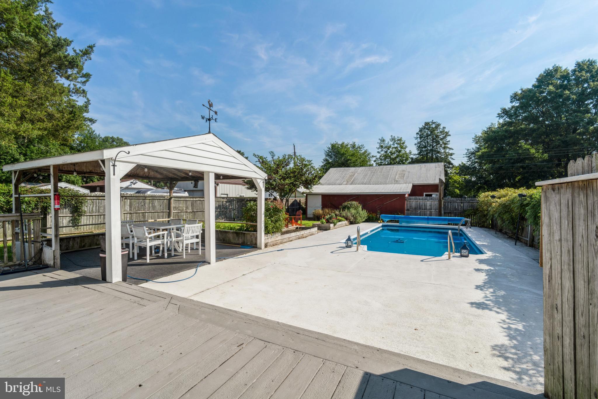 212 Maple Avenue Ridgely, MD 21660 - Photo 31 of 41 Perfect Back yard for Entertaining!