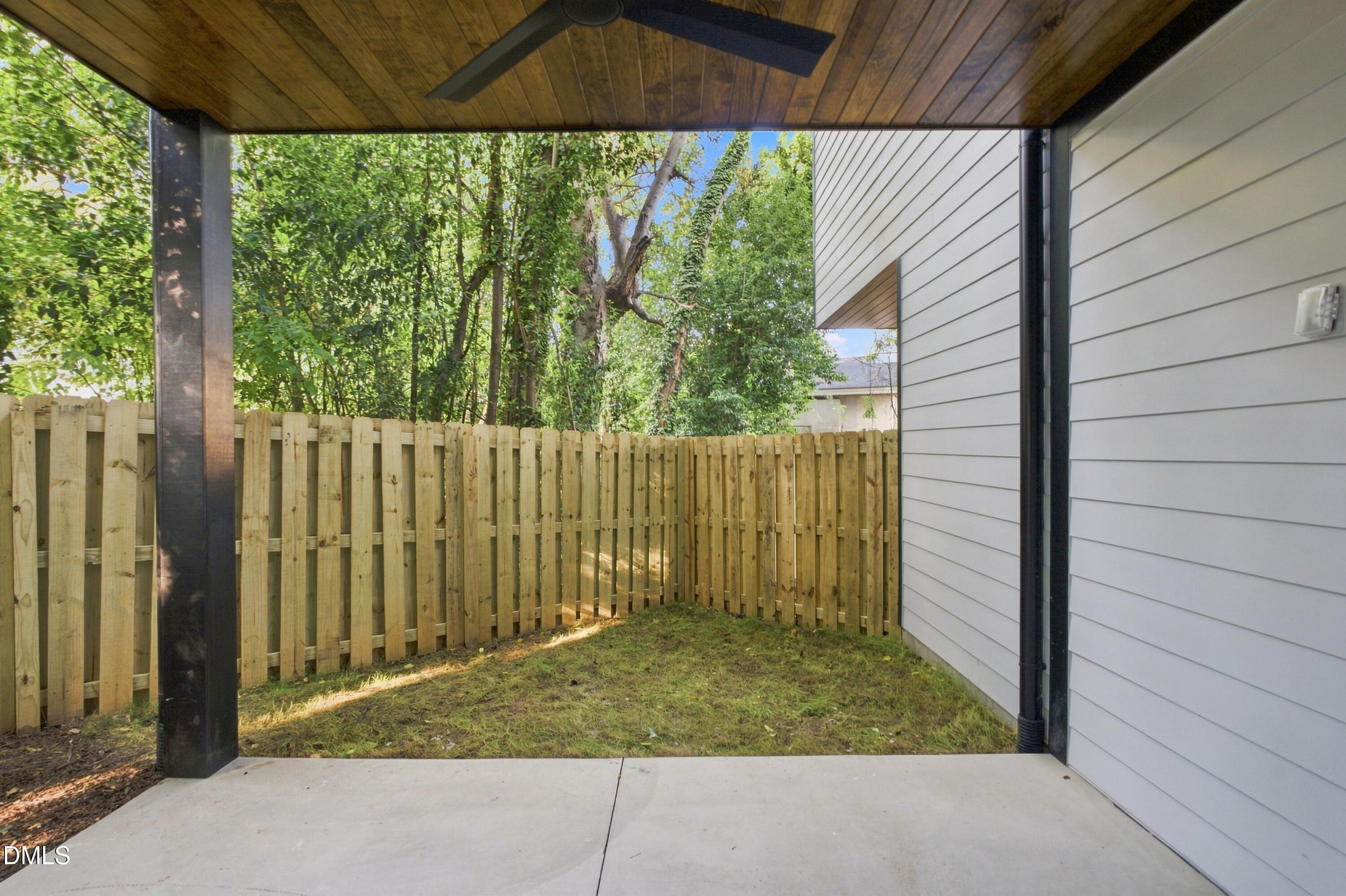 1806 Pershing Road Raleigh, NC 27608 - Photo 14 of 24 DSC_06556