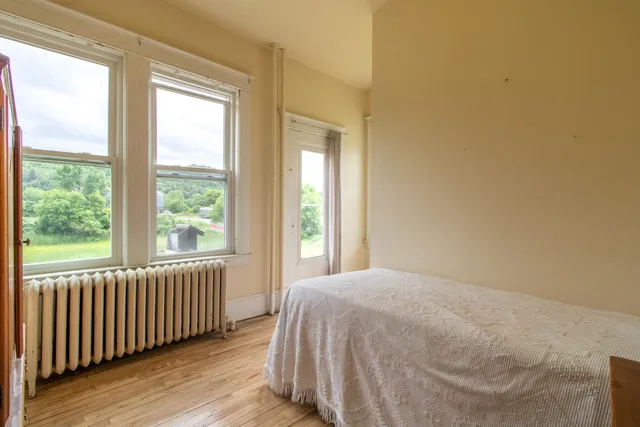 $225,000 | 286 Carter Street, Barnet, VT 05821