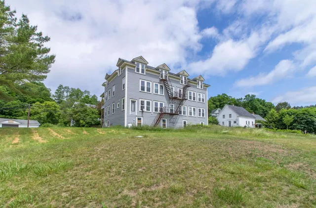 $225,000 | 286 Carter Street, Barnet, VT 05821