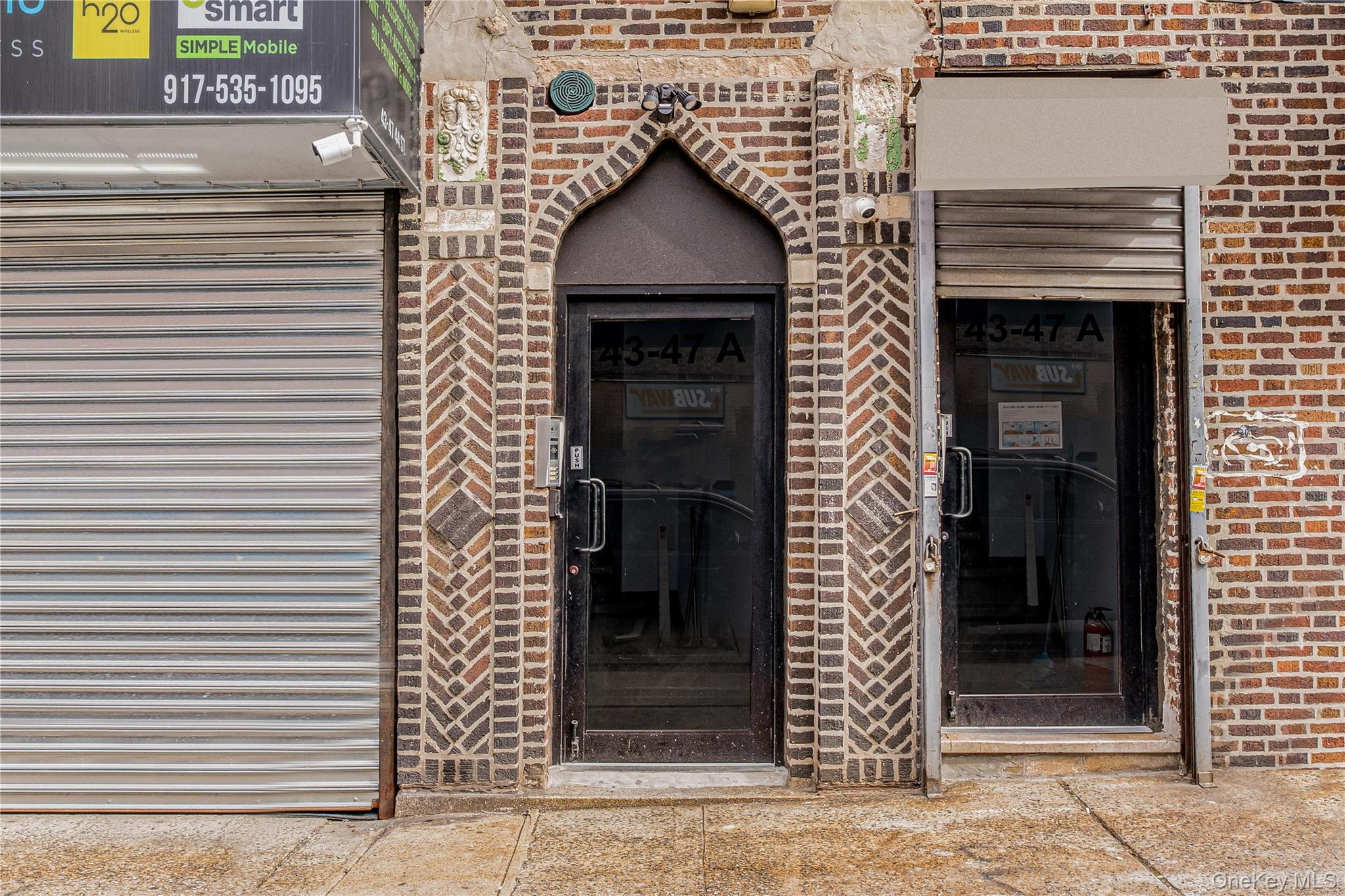 43-47 44th Street, Unit 3F Queens, NY 11104 - Photo 17 of 17 a front view of a house