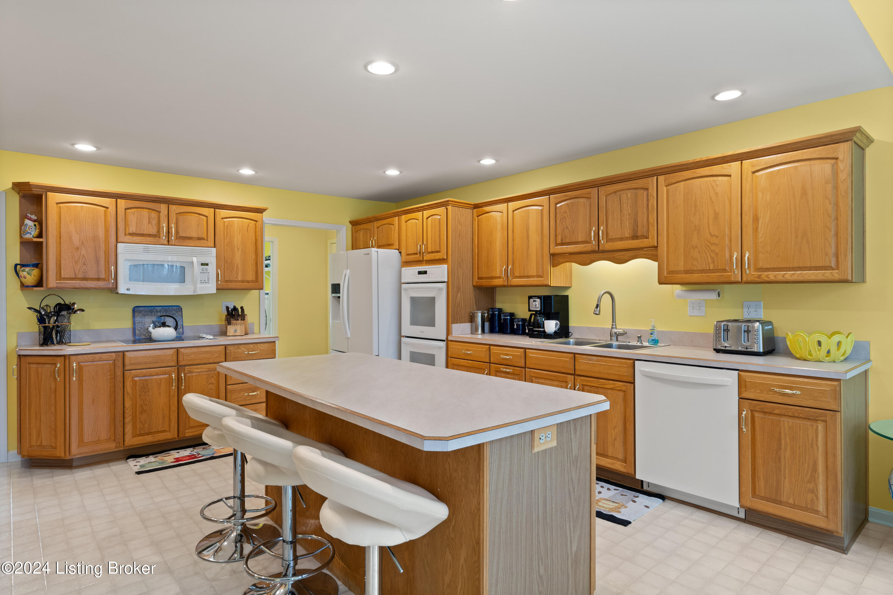 9518 Gutenberg Road Louisville, KY 40299 - Photo 25 of 87 Guttenberg (10)