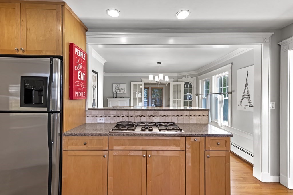 6 Charlotte Road Marblehead, MA 01945 - Photo 12 of 38