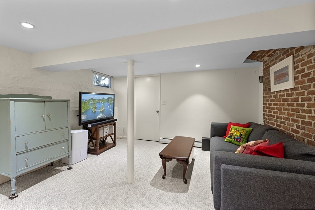 6 Charlotte Road Marblehead, MA 01945 - Photo 33 of 38