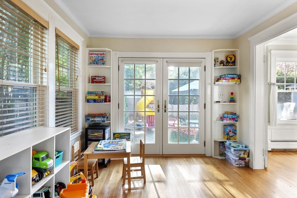 6 Charlotte Road Marblehead, MA 01945 - Photo 9 of 38