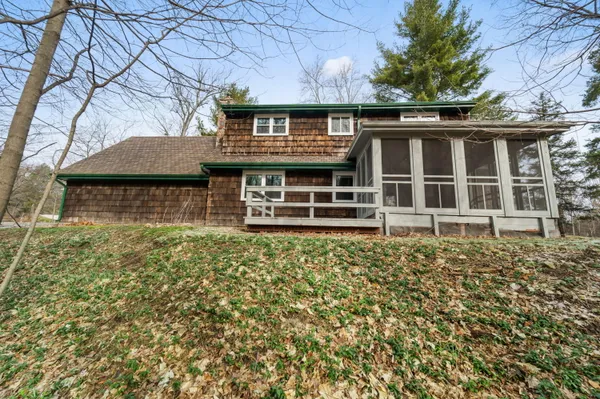 $459,900 | 1157 Forest Court, Richfield, WI 53033
