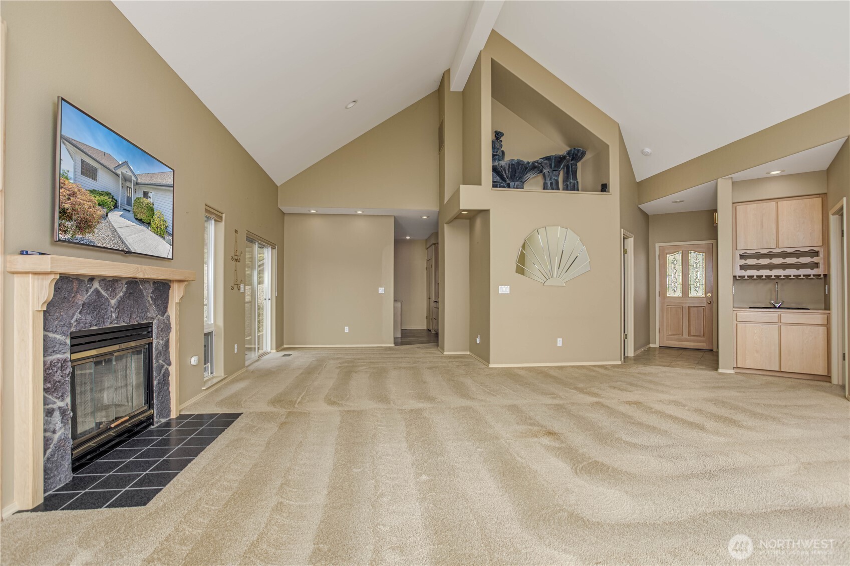 156 Heather Lane Wenatchee, WA 98801 - Photo 9 of 40