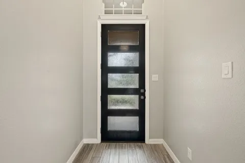 a view of an empty walk in closet