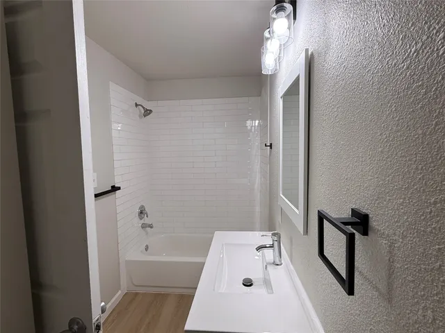 $895 | 7427 Avenue I, Unit C, Houston, TX 77011