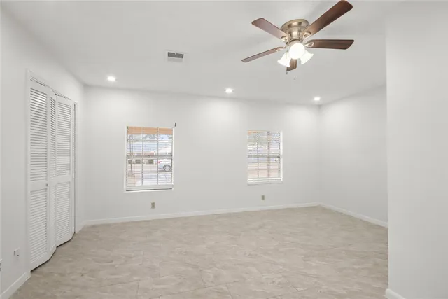 $1,750 | 111 Montrose Circle, Conroe, TX 77301