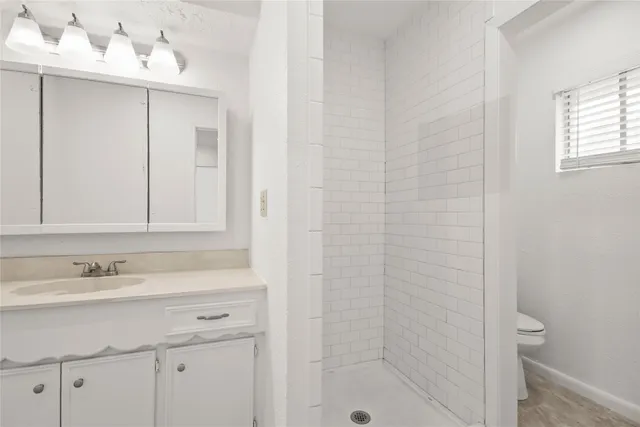 $1,750 | 111 Montrose Circle, Conroe, TX 77301