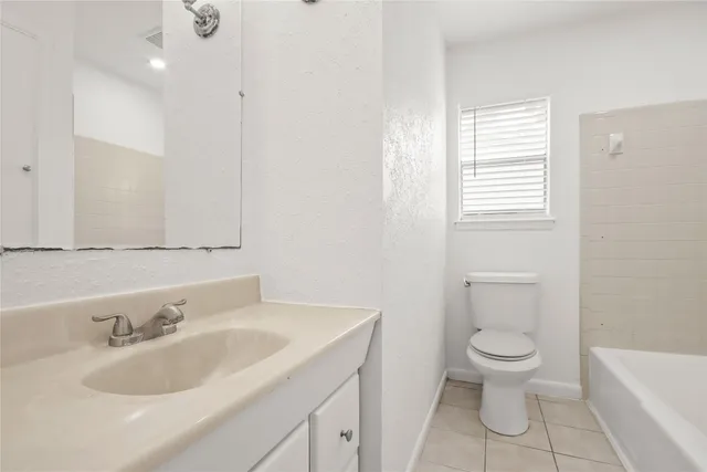 $1,750 | 111 Montrose Circle, Conroe, TX 77301