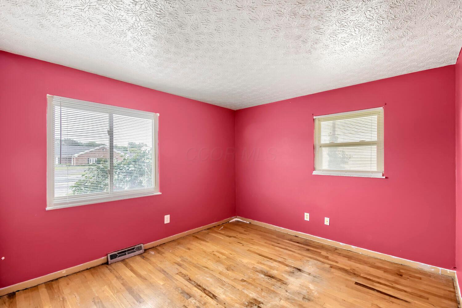 5531 Karl Road Columbus, OH 43229 - Photo 21 of 28 5531 Karl Rd - Web Quality - 021 - 21 Be