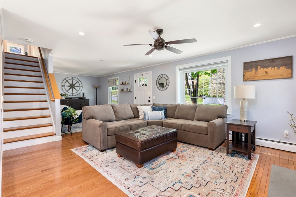 38 Susan Road Marlborough, MA 01752 - Photo 8 of 32 Gallery Image 8