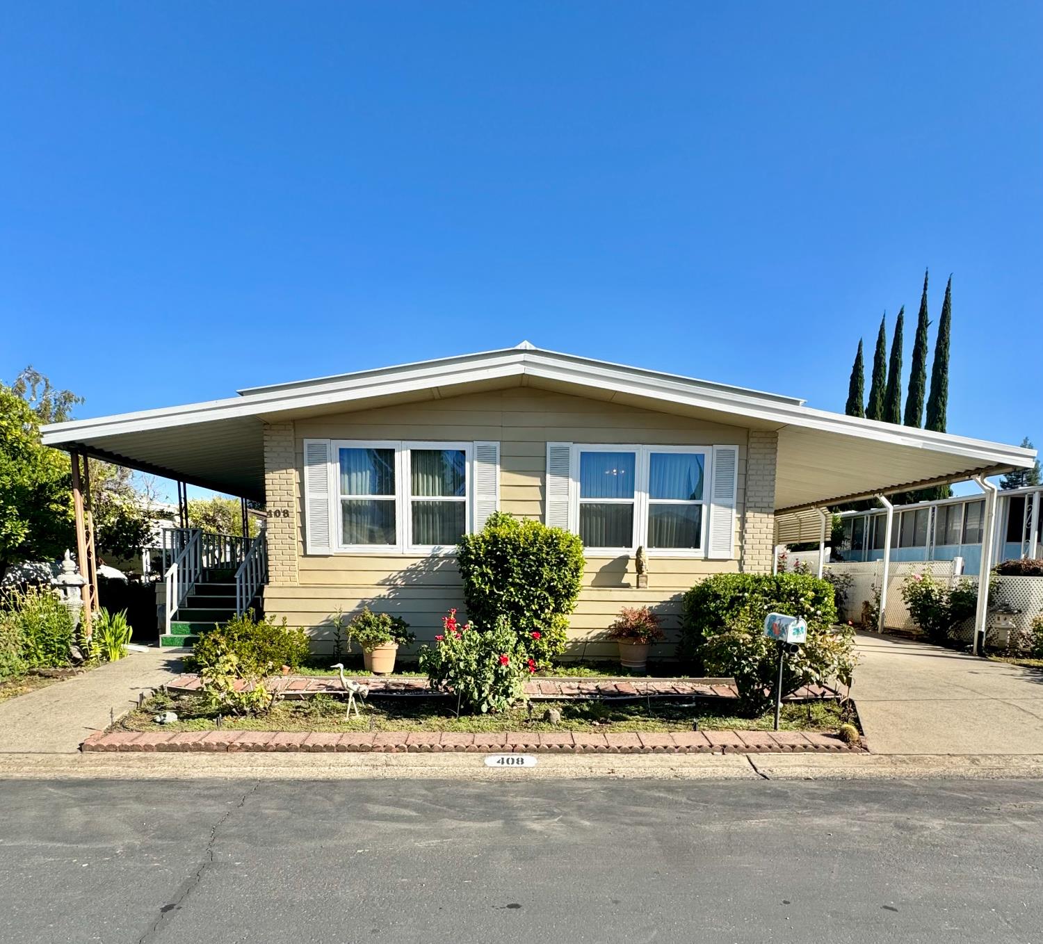 408 Ravine Circle Rancho Cordova, CA 95670 - Photo 1 of 1 Gallery Image 1