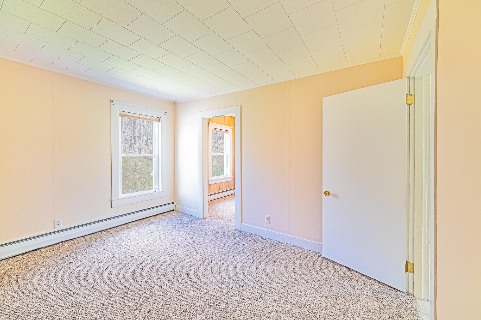 428 High Street Berlin, NH 03570 - Photo 14 of 36