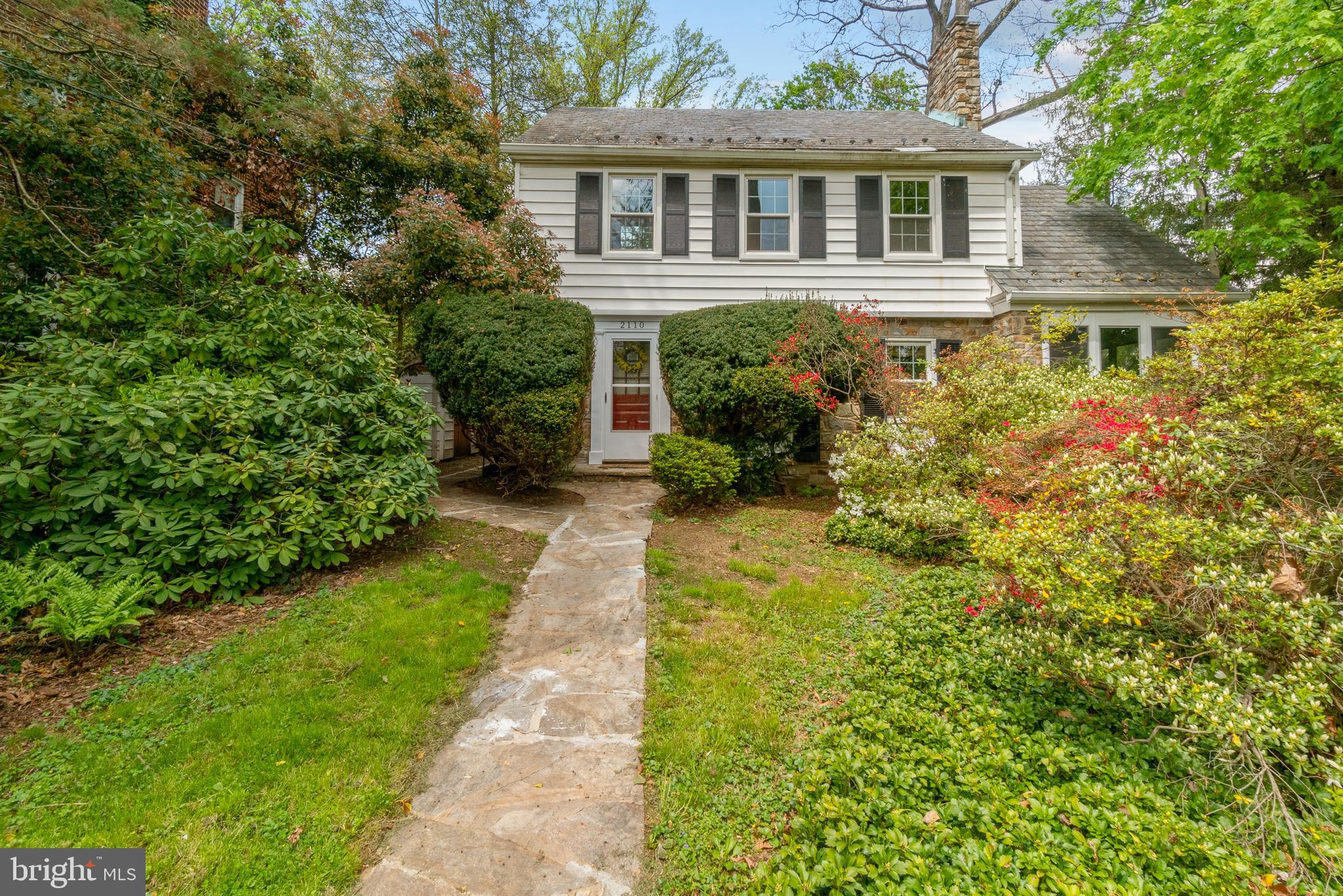 2110 South Road Baltimore, MD 21209 - Photo 4 of 43 Flagstone walkway