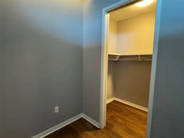 $10,000 | 210 Lavaca Street, Unit 3101, Austin, TX 78701