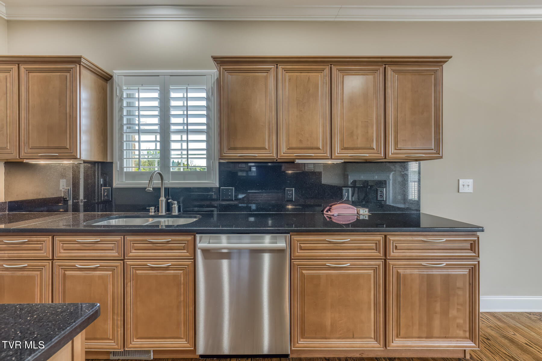 17 Cypress Ridge Court Jonesborough, TN 37659 - Photo 21 of 97 17 Cypress Ridge Ct-27