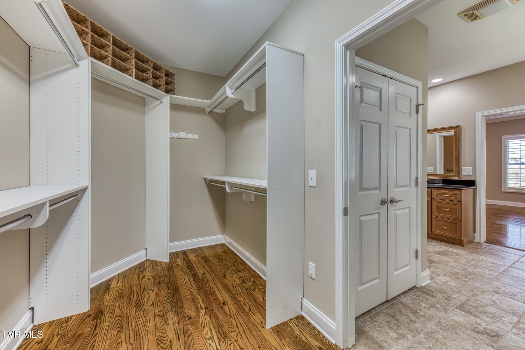 17 Cypress Ridge Court Jonesborough, TN 37659 - Photo 32 of 97 17 Cypress Ridge Ct-39